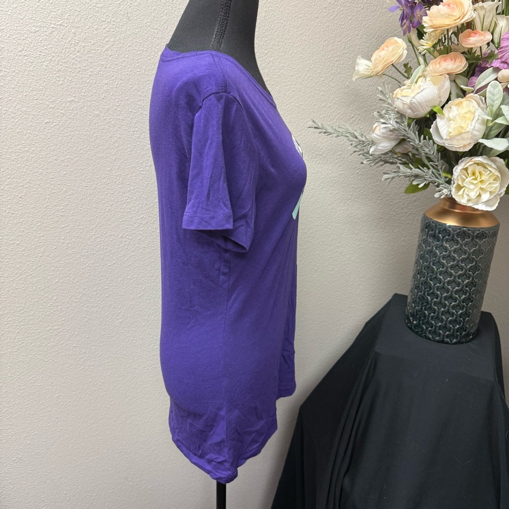 Nike Purple Logo Tee L | Slim Fit Activewear Shirt Casual Workout Top - Picture 3 of 7